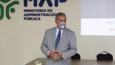 Photo of Ministro del MAP aclara entidades deben pagar prestaciones a empleados cancelados