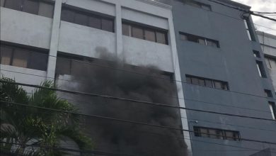 Photo of Incendio afecta el Ministerio de Salud Pública