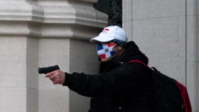 Photo of Autoridades identifican hombre con símbolos patrios dominicanos que disparó en catedral neoyorquina