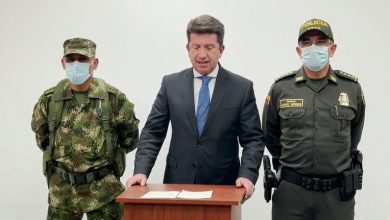 Photo of Colombia confirma que exmiembros de su Ejército fueron detenidos como sospechosos del asesinato del presidente Moïse