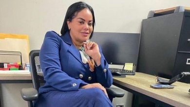 Photo of Renuncia del PRM mujer gritó «ladrón» a Abel Martínez en NY