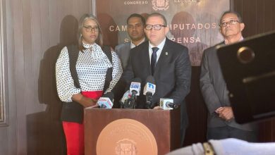 Photo of Diputado Rafael Castillo anuncia su renuncia del PLD